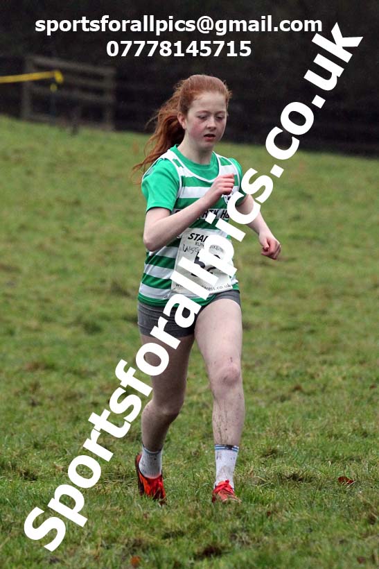 Girls under-15s, NECAA Junior Cross Country Relays, Thornley Farm, Peterlee, Saturday, December 12th. Photo: David T. Hewitson/Sports for All Pics